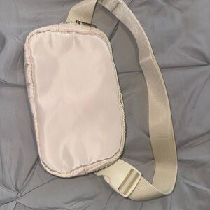 NWOT Cream Belt Bag